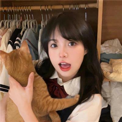 中年女性